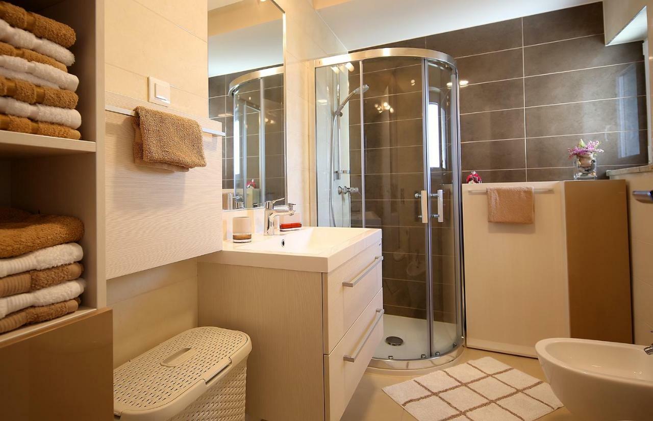 Apartment Porpo Malinska Buitenkant foto